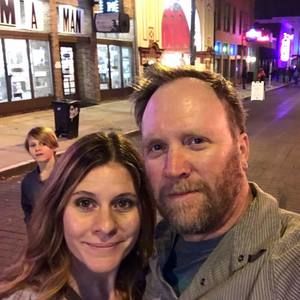 Meet your Posher, Melissa